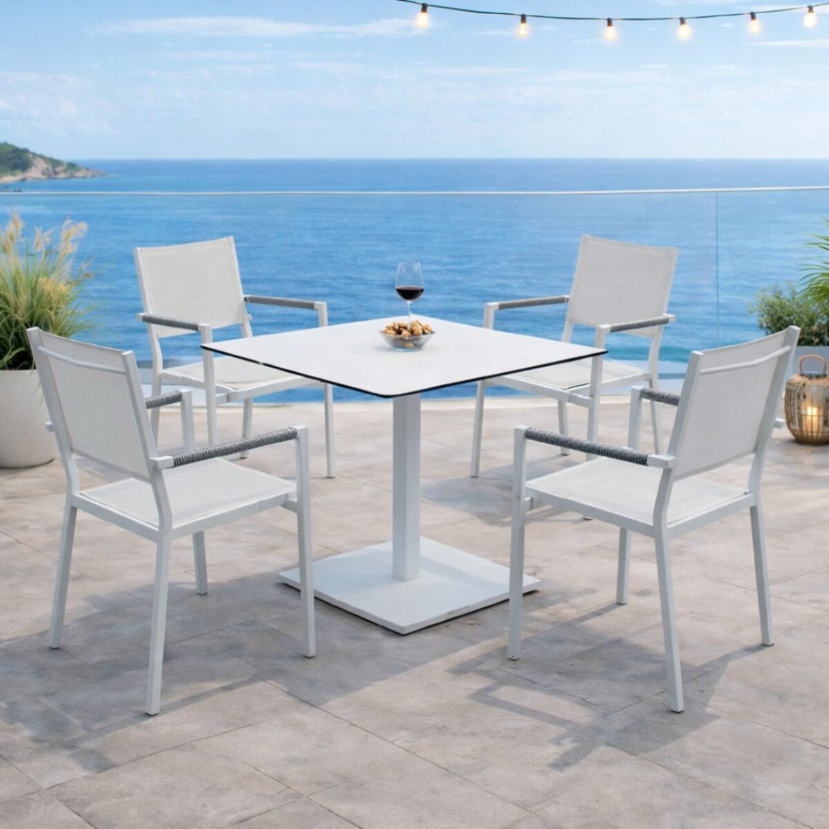 Conjunto de mesa y sillas BRISTOL/MOASIS 90x90